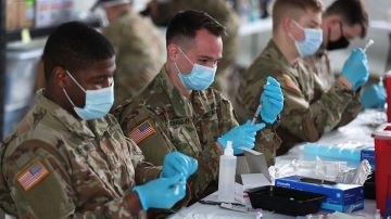El Pentágono ordenará vacunarse contra la COVID-19 a todos los soldados en activo