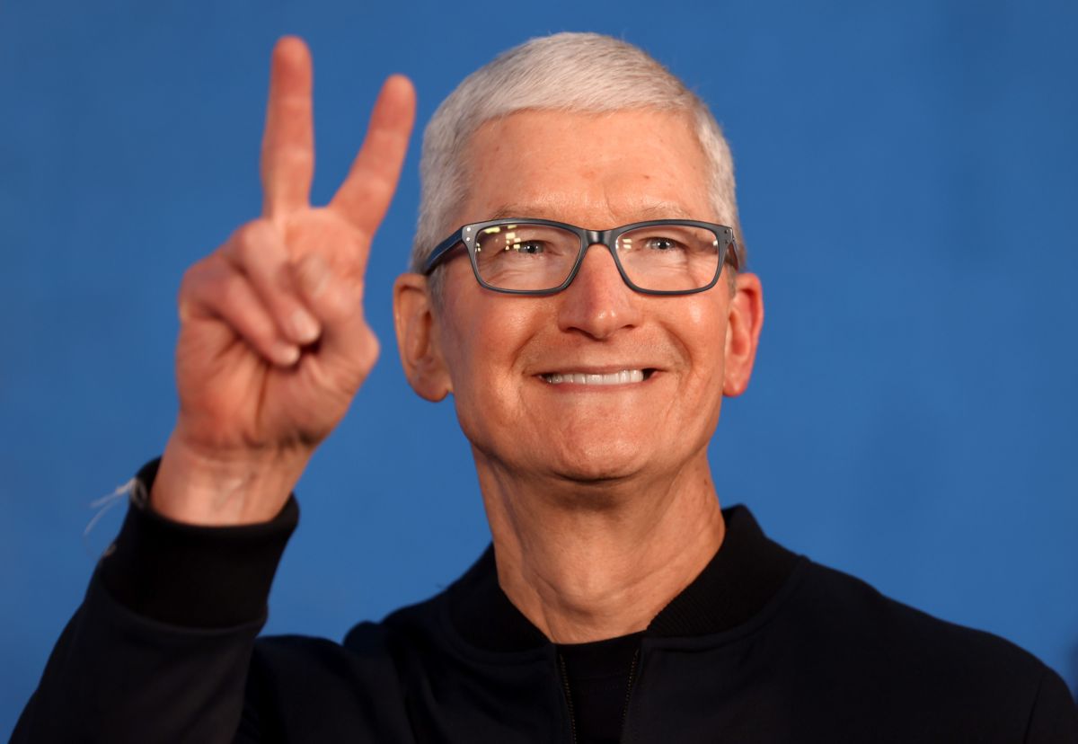 Tim Cook lives his best week to receive $ 750 million for selling Apple shares