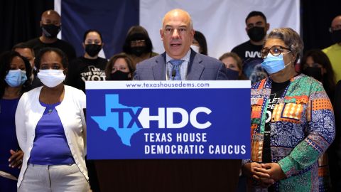 Legisladores demócratas de Texas se fueron a D.C. a pedir la aprobación de una ley federal sobre el derecho al voto.