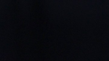 Gobernador de Illinois ordena usar mascarillas en interiores en todo el estado