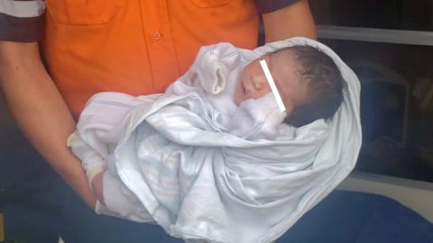 Hallan a bebé que robachicos se llevó de hospital en Zapopan, Jalisco