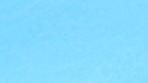 Francisco Aguilar y Evencio Rodríguez perdieron sus empleos; ahora sobreviven vendiendo jugos de naranja y tamales.