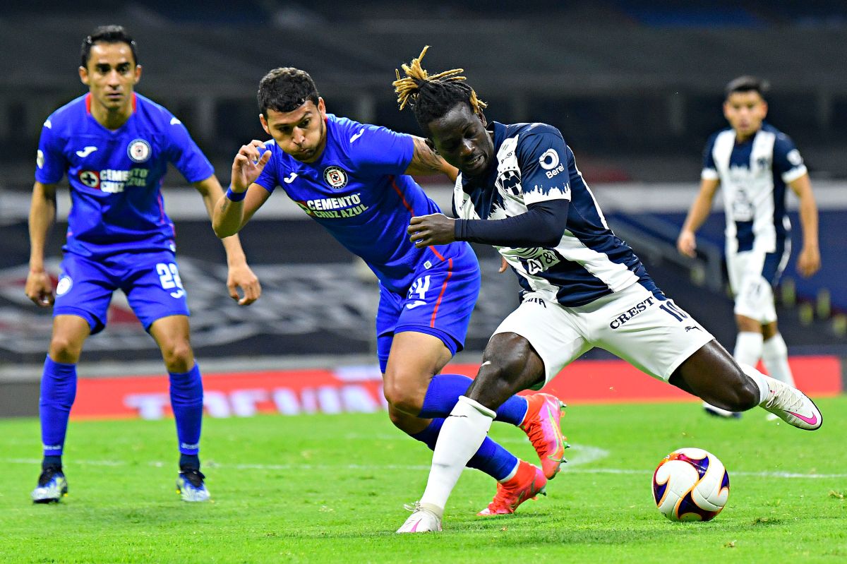 Cruz Azul visits Monterrey at the start of the semifinals of the Concacaf Champions League Cruz Azul visits Monterrey at the start of the semifinals of the Concacaf Champions League