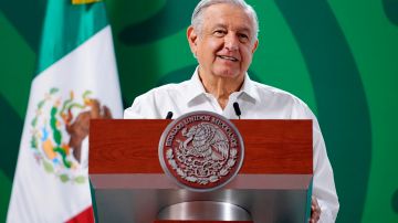 López Obrador felicita a Aremi Fuentes por su medalla de bronce en Tokio 2020.