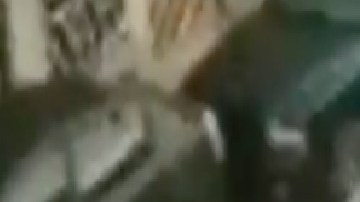 VIDEO: "Va a ser una cabeza de tu familia si no pagas", criminal es captado al dejar narcomensaje y restos humanos