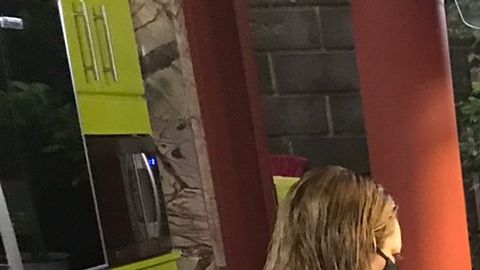 Mexicanos se mudan a la playa y pequeñas ciudades... ¡gracias al home office!