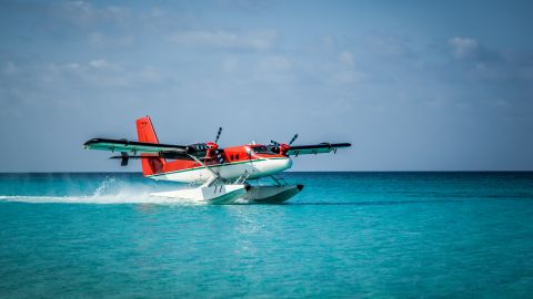Un avión se estrella en Alaska y mueren 6 personas