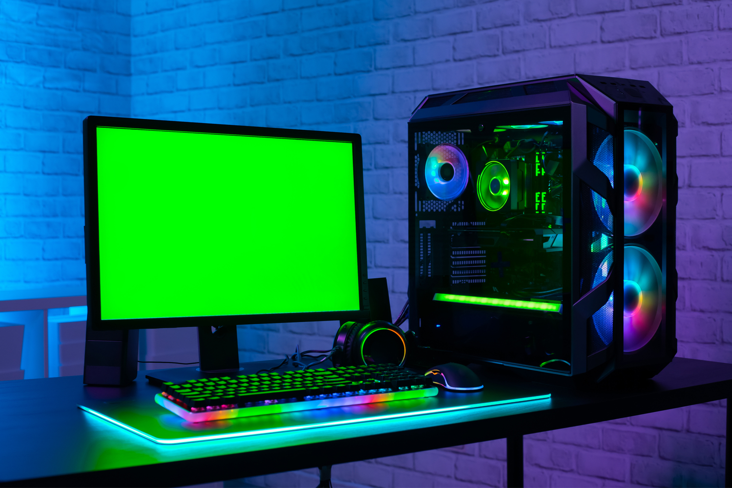 5 computadoras de escritorio con excelentes características tanto para  jugar como para trabajar - La Opinión