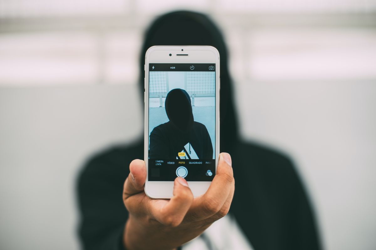 Apple to scan iPhones for images of child sexual abuse Apple to scan iPhones for images of child sexual abuse