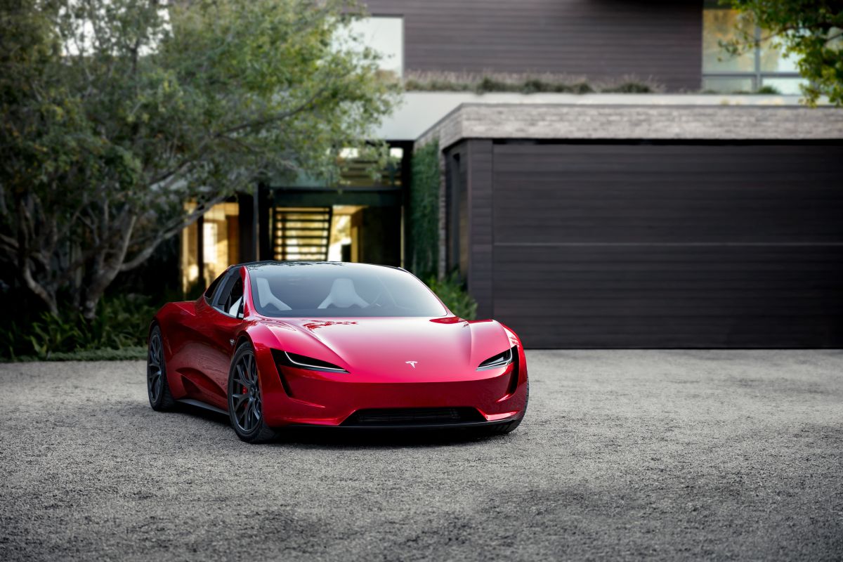 Foto Frontal del Tesla Roadster