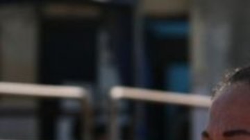 Familiares de los prisioneros esperan noticias.