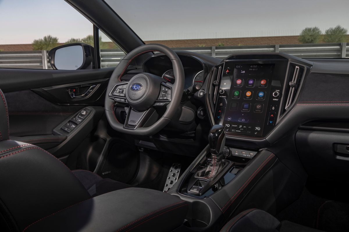 Foto del interior del Subaru WRX 2022