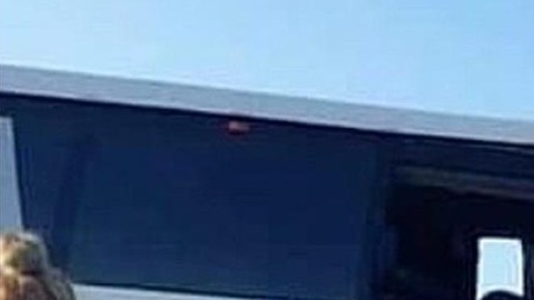 El choque de un autobús contra dos tráileres en el municipio de Plutarco Elías Calles, en Sonora.
