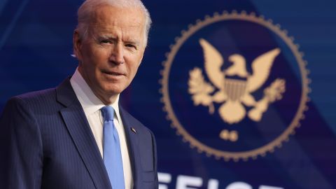 El presidente Joe Biden habló por teléfono con el presidente chino, Xi Jinping, por primera vez en siete meses