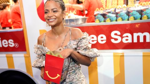 Cajita feliz de McDonald's ya no incluirá juguetes de plástico