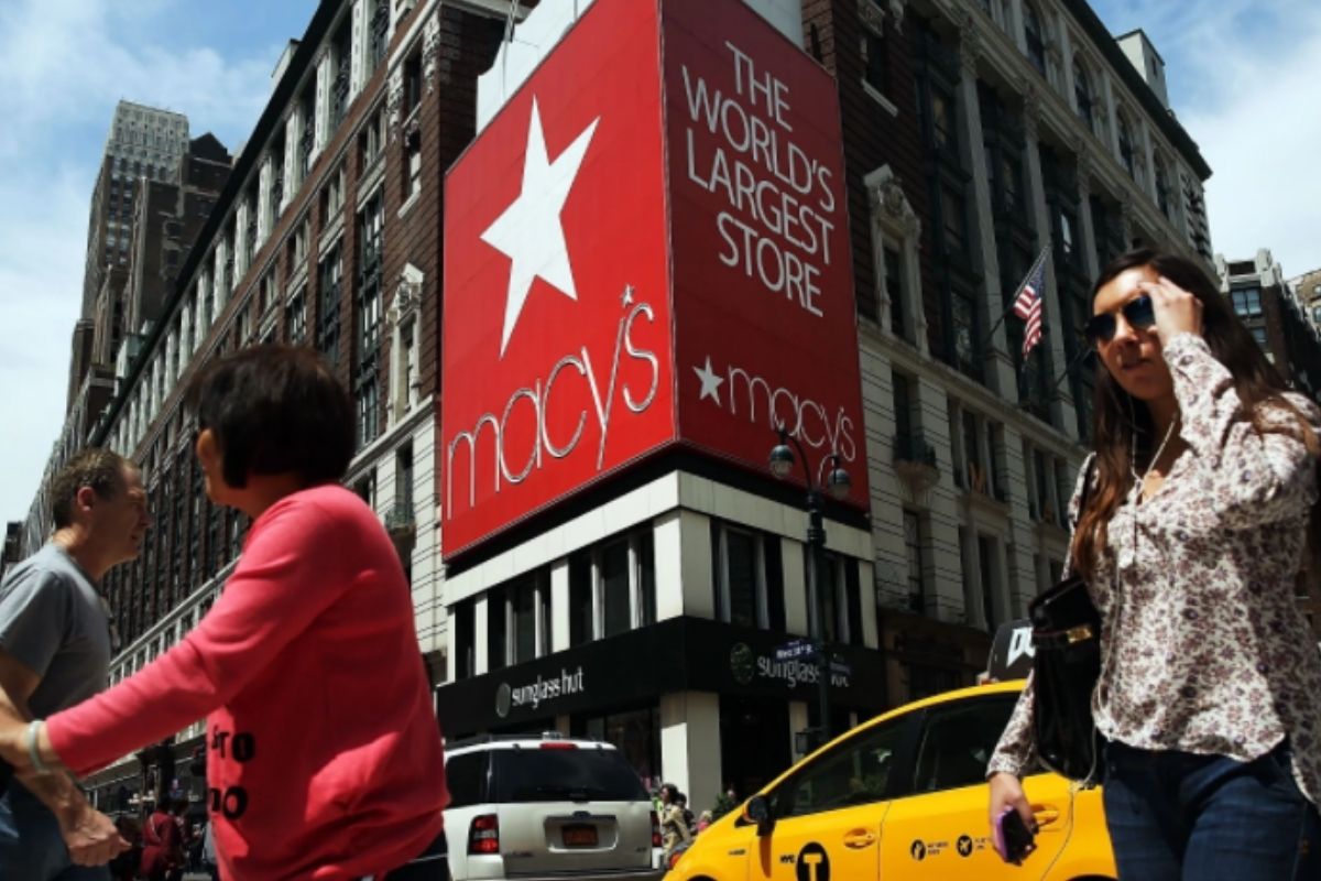 Macy’s recalls the Martha Stewart Collection Oil & Vinegar Cruets ”product and asks its customers to stop using it