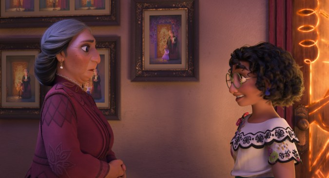 Casa Madrigal acoge a tres generaciones de la familia. / Foto: Disney