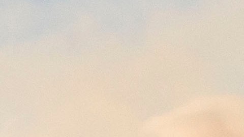 Más de 300 bomberos trabajaron en los dos incendios simultáneos en Los Ángeles.