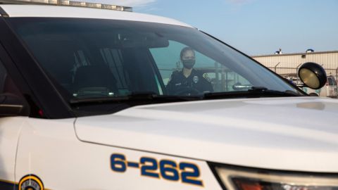 Dos personas resultaron heridas luego de un accidente aéreo en Lake Worth, Texas.