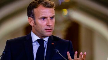 VIDEO: Momento en que lanzan huevo al presidente de Francia Emmanuel Macron