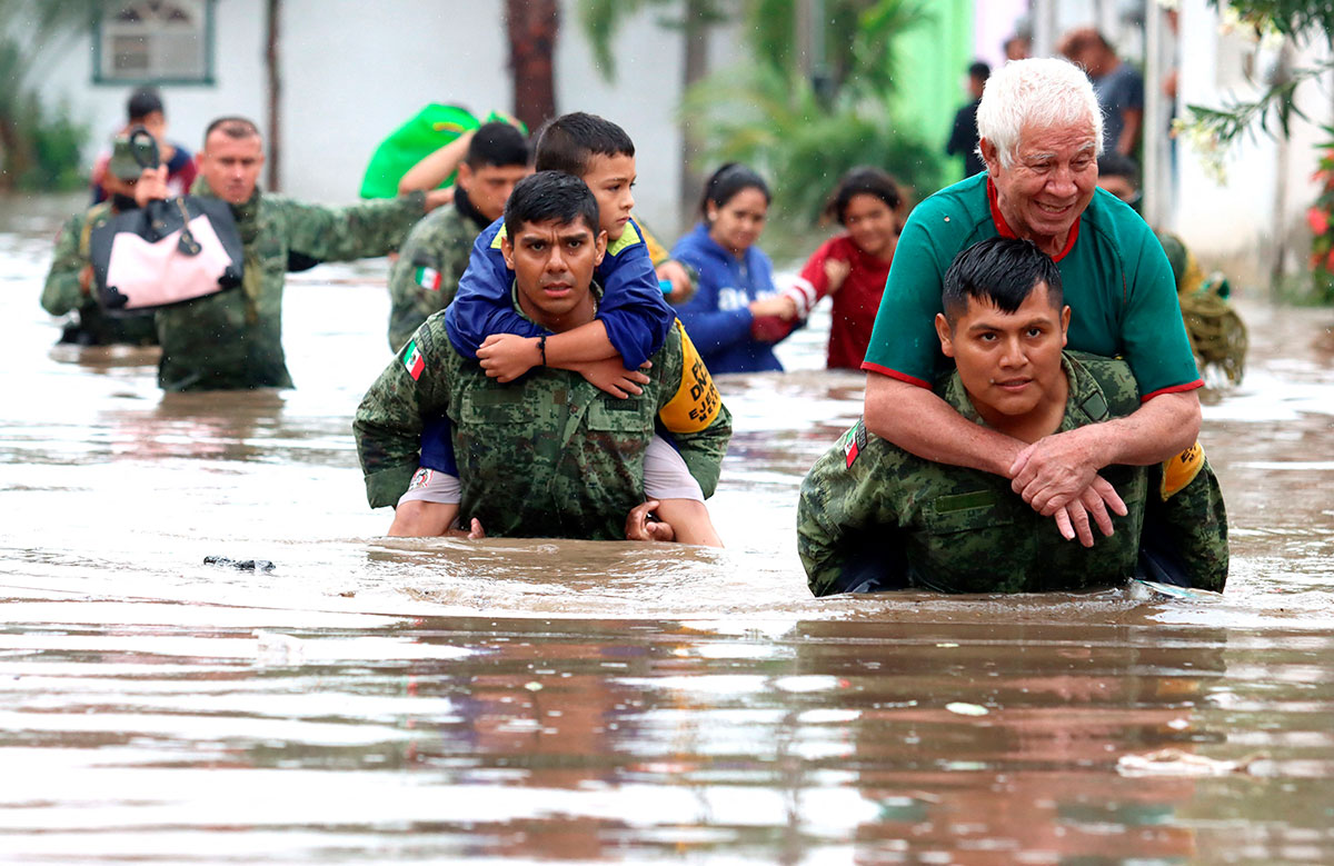 VIDEO: Historical rains in Mexico leave more than a dozen deaths and severe damages