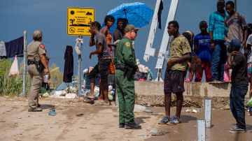 Haitianos en frontera sur de Texas