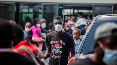 En poco más de una semana, casi 4,000 haitianos llegaron a su país en el marco de las recientes deportaciones realizadas por Estados Unidos.