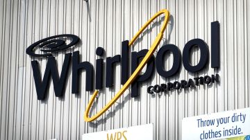 Whirlpool pagará a sus trabajadores $1,000 dólares por recibir la vacuna contra la COVID-19