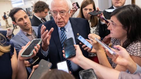 Por qué el senador Bernie Sanders aboga por extender el Crédito Tributario por Hijo-GettyImages-1328742805.jpeg