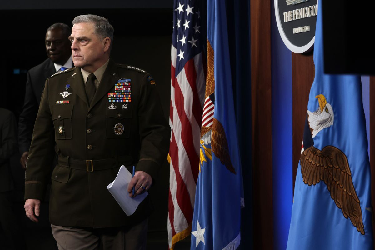 Marco Rubio demands that the general who tried to stop Trump from starting a nuclear war be expelled
