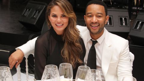 Chrissy Teigen y John Legend