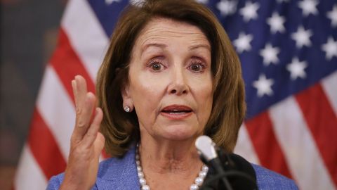 La presidenta de la Cámara de Representantes, Nancy Pelosi, admitió en una entrevista a ABC que el plan social de Joe Biden será de menos de $3.5 billones de dólares.