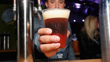 La marca de cerveza Samuel Adams creó “Utopias” una bebida con un contenido de alcohol del 28%-GettyImages-614386992.jpeg