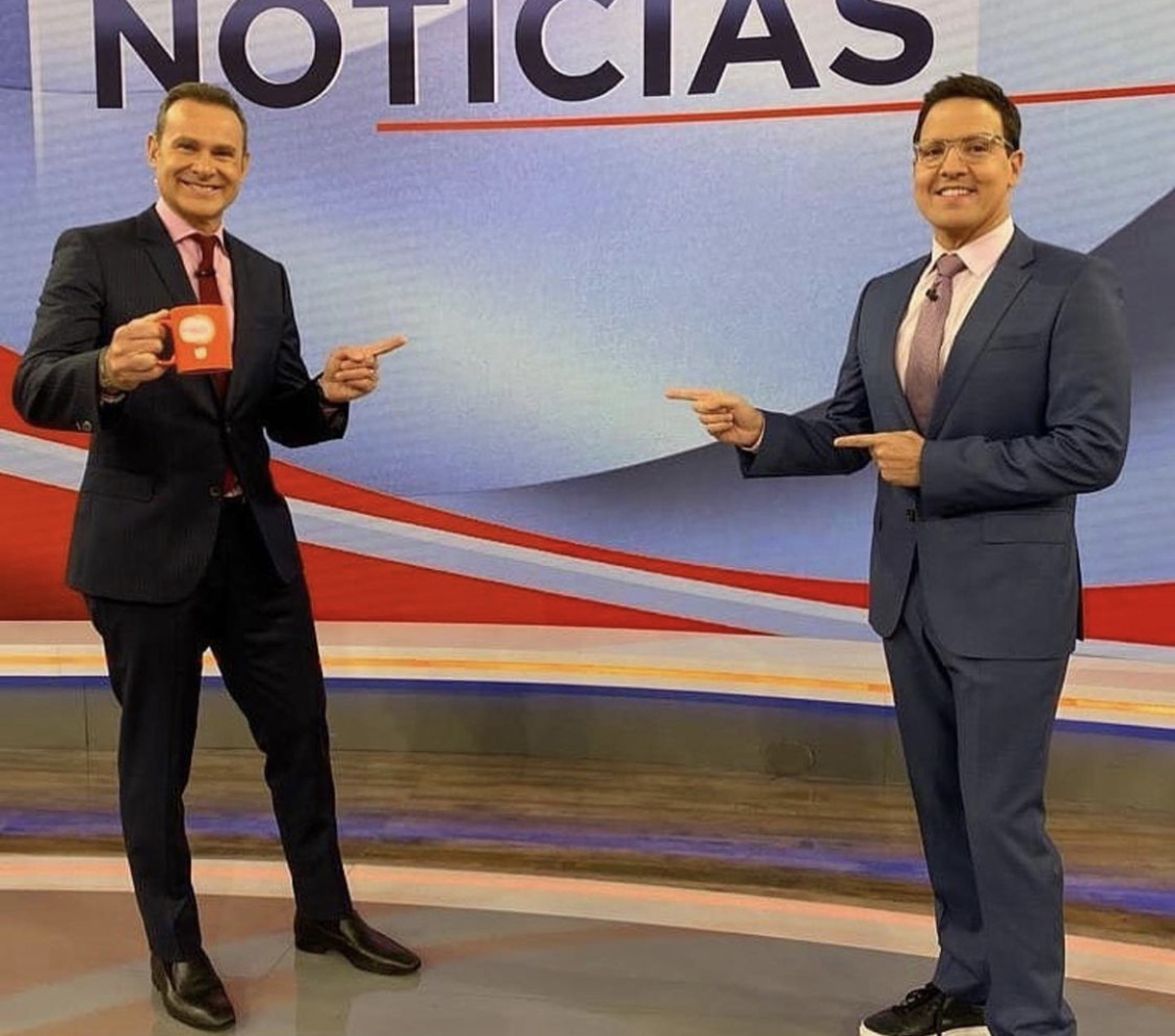 Alan Tacher balconies Raúl González: He told him he made a mistake when he went to Telemundo