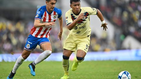 Roger Martinez vs. Chivas