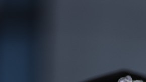 Caleb Plant acusó a Saúl Álvarez (izq.) de hacer trampa.