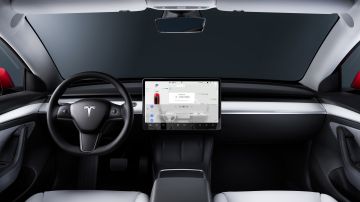 Foto del interior de la cabina de un Tesla Model 3
