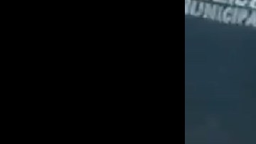 VIDEO: Ataca con machete a hombre, se da a la fuga, lo detienen, agrede a policías y lo abaten