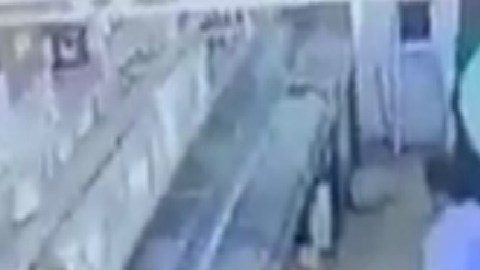 VIDEO: Momento exacto que sicario mata a papá frente a su hijo en Tijuana