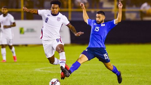 Weston McKennie con la selección de Estados Unidos.