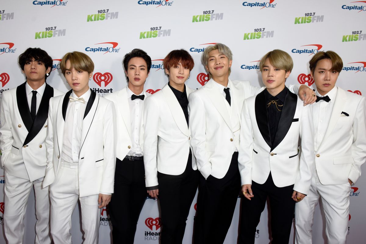 BTS members open separate Instagram accounts and panic flares