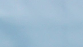 Foto de dos autos durante un choque de prueba