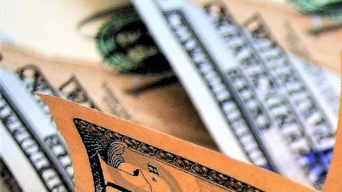 Acude a este ritual si necesitas dinero con urgencia.
