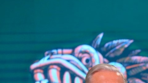 AMLO entrega al italiano Roberto Riccardi la condecoración Águila Azteca