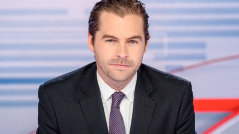 Julio Vaqueiro es el nuevo presentador de 'Noticias Telemundo'.