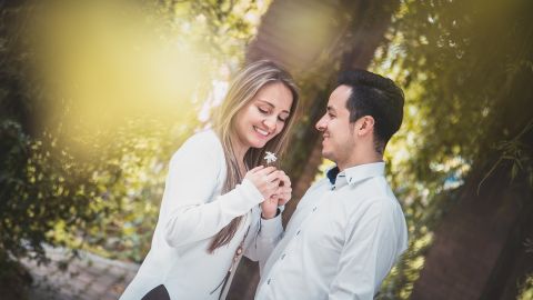 Hay mujeres que son astrológicamente irresistibles.