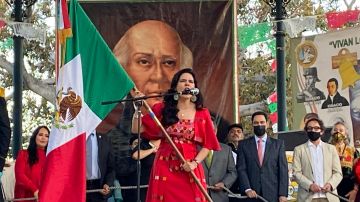 Viva Mexico!, ¡Viva Mexico!, ¡Viva Mexico!, gritó a los cuatro vientos la cónsul de México en Los Ángeles, la embajadora Marcela Celorio, en la celebración del 211 aniversario de la independencia de su país.