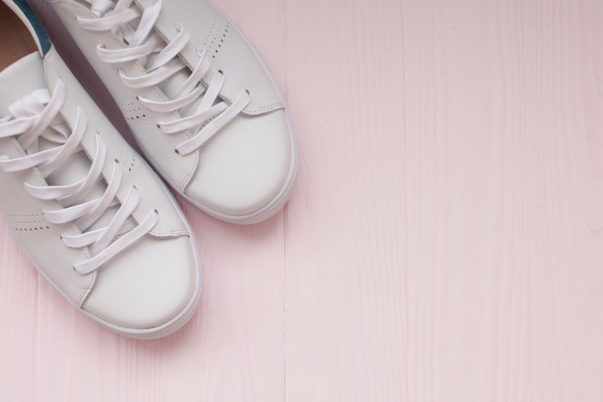 5 diseños zapatos blancos para mujer que de moda Opinión