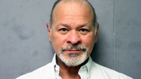 Francisco Pichel, aspirante a la Alcaldía de  Miami, se hizo pasar por un alguacil.