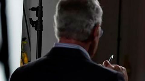 Frances Haugen siendo entrevistada por Scott Pelley para el programa "60 Minutes" de la CBS.